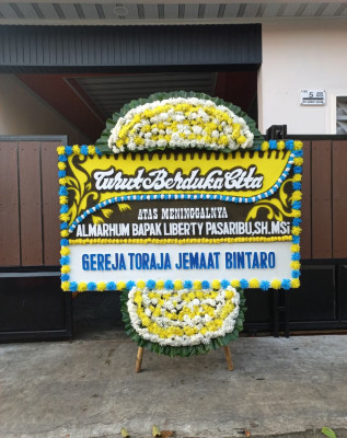 Papan Bunga Duka di Nae